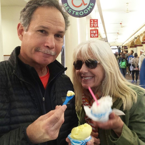 Meet your Posher, Jan - Picture 2 of 7